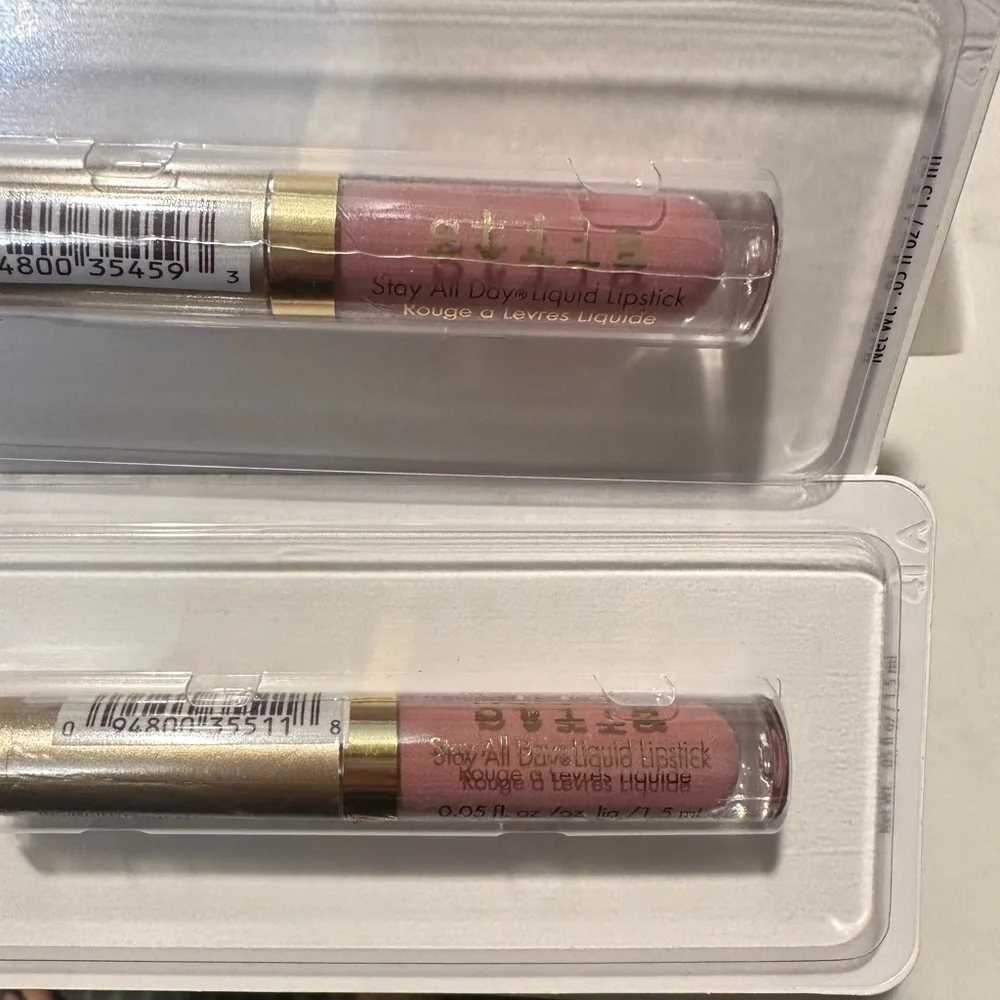 Stila Travel Size Lip Products Glosses and Liquid Lipsticks - Picture 5 of 7